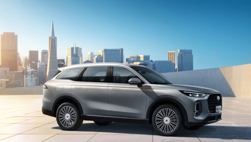 哈弗H6最强劲对手：四米八紧凑型 SUV 仅售12万元，动力强劲油耗低至7升以上