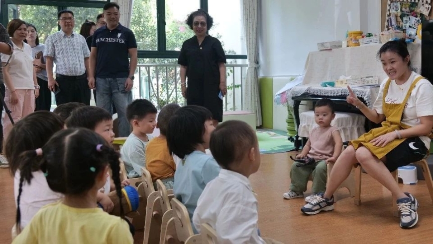 探究：选择婴幼儿托育场所的指南，与权威机构共同探析宝宝屋与托幼一体化园的优势