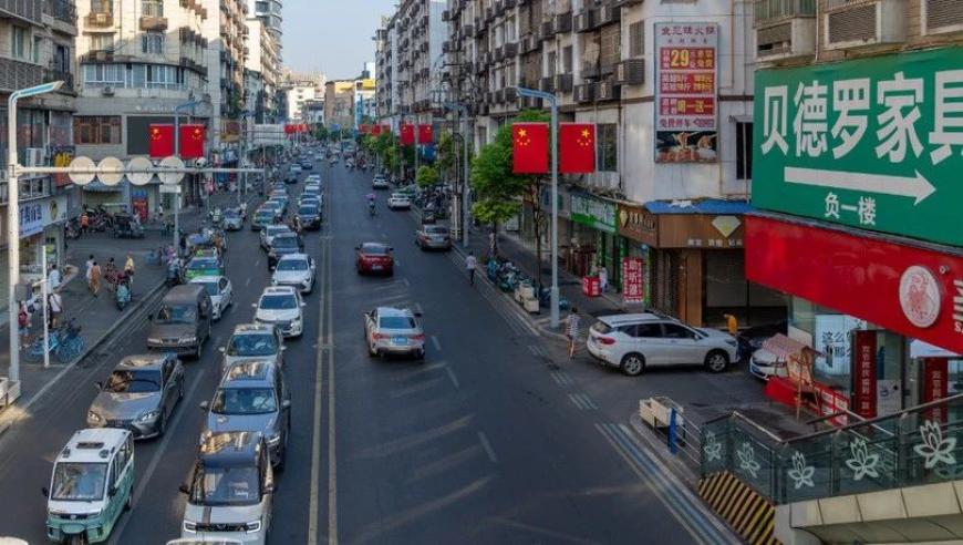 古老的遂宁城市街道：千年旧街的重生之路——建于近百年的一条横城马路