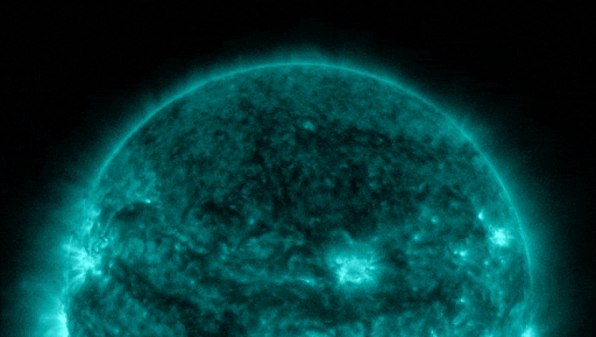 太阳再爆X9.0级耀斑 极光最快10月4日上线