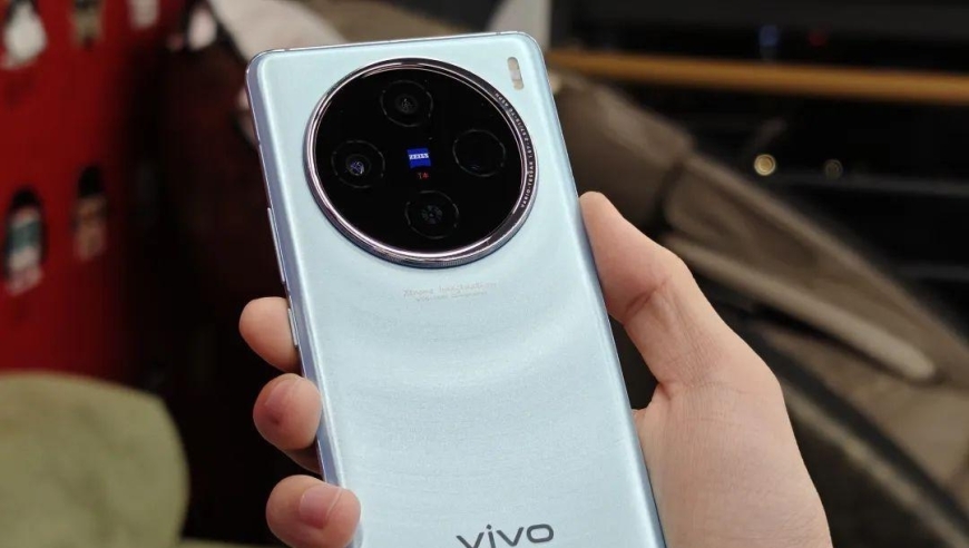 挑战友商：使用 vivo X200 Pro 的独特体验