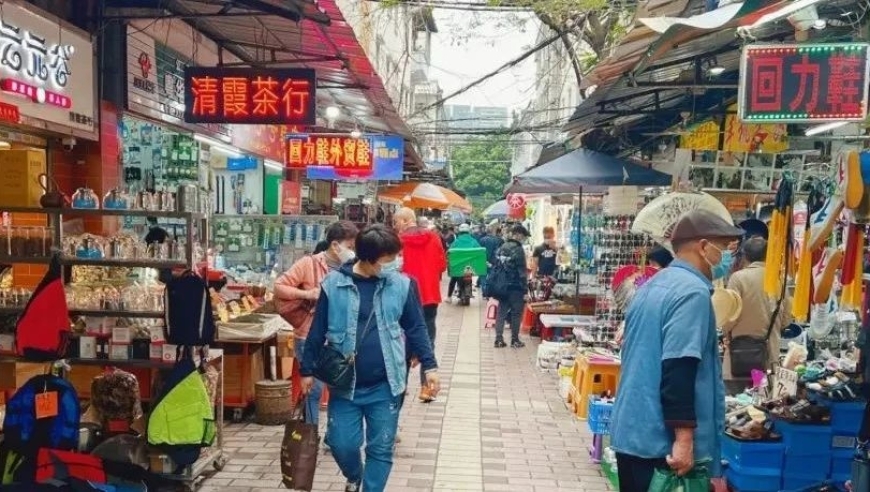 追溯昔日的潮流圣地：实拍广州陶街：今日之名副其实的「老男人天堂」