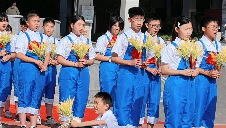 【初中运动会开幕式】震撼呈现二十四节气表演，众多家长深受感动