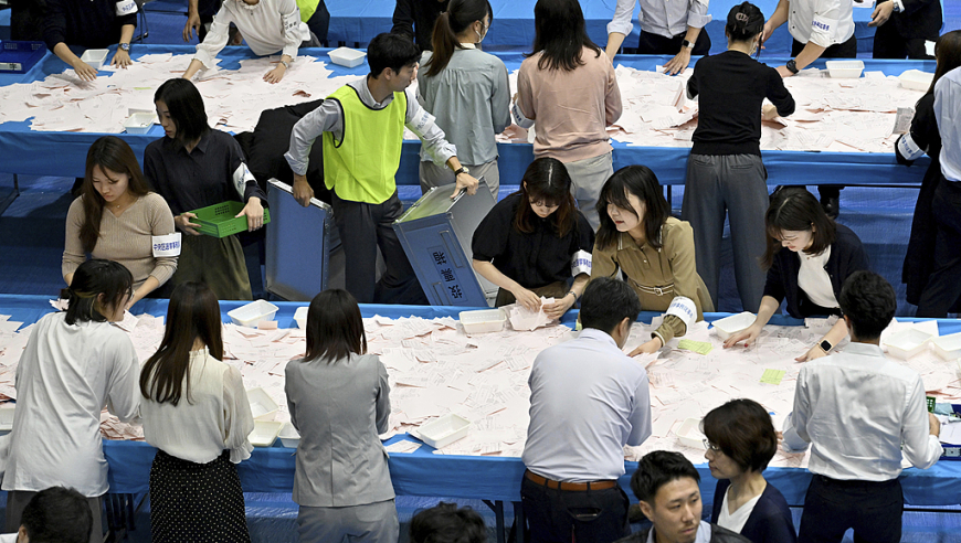 日本众议院选举中自民党遭遇惨败 石破茂表示不会辞职