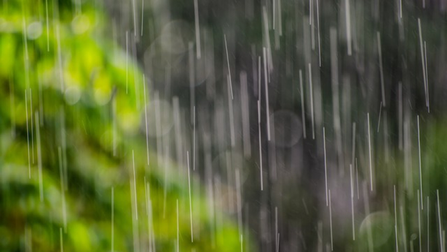 康妮袭来! 强降雨罕见! 预计东南沿海受台风影响

康妮来临! 海洋罕见的强降雨袭击东南沿海!