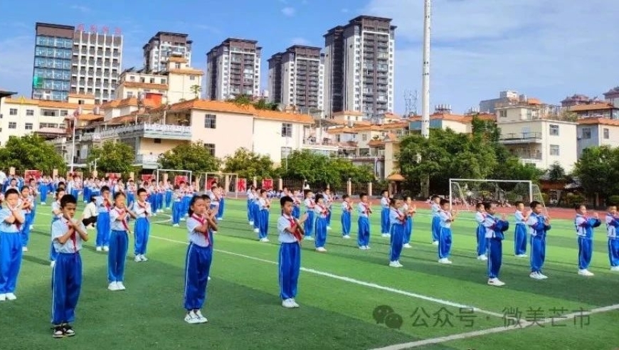 芒市第一小学：让孩子心中的秘密花园繁花盛开的心理健康教育