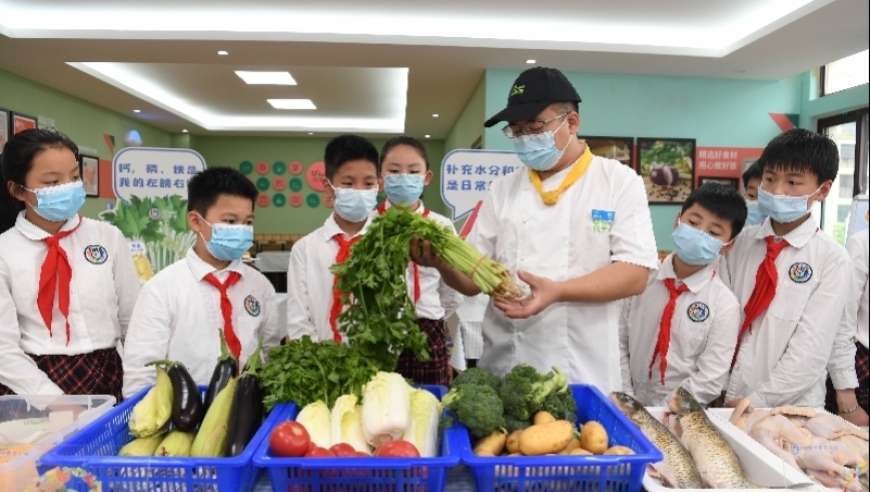 错觉！你真的以为少喝含糖饮料就能控糖？真相可能出乎你的意料