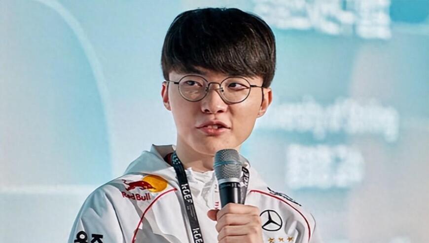 Faker: 从未停止热爱英雄联盟的他，至今仍对游戏充满激情！