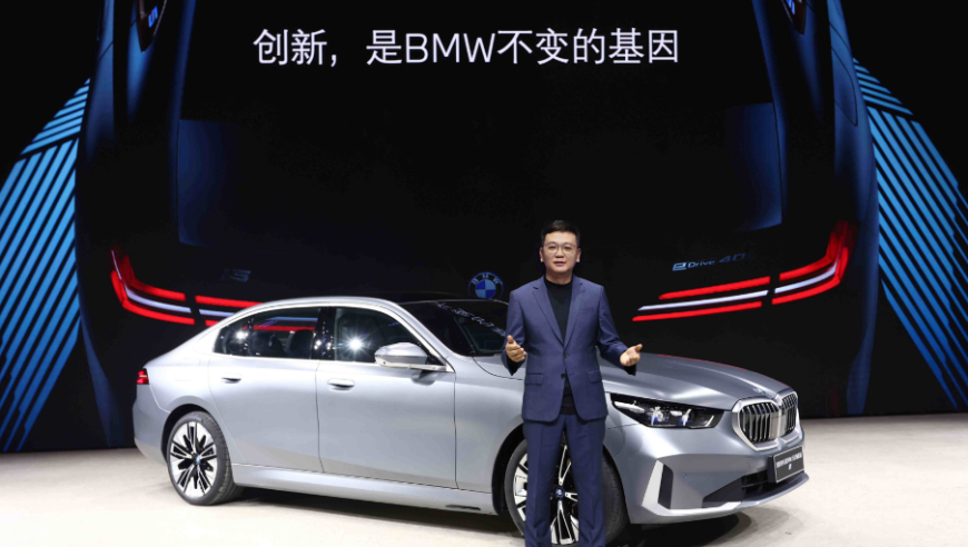 《革新之作，中国首秀！》：全新BMW M235L登陆羊城，彰显宝马集团强大实力与创新精神