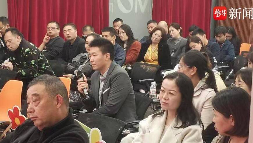 【支持中职学生人生理想】家长，您好：家庭教育月月谈节目走进无锡金茂商校