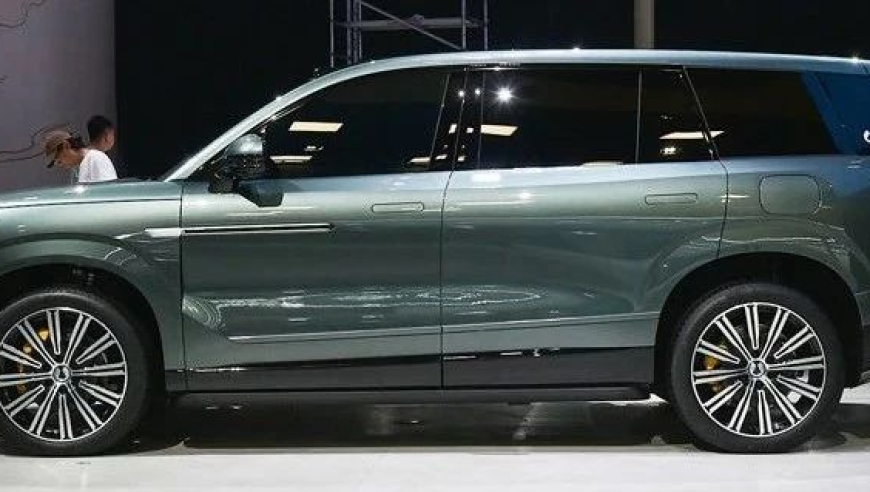 最适合家用的理想与问界的旗舰SUV：比亚迪L9、问界M9曝光，你慌了吗？