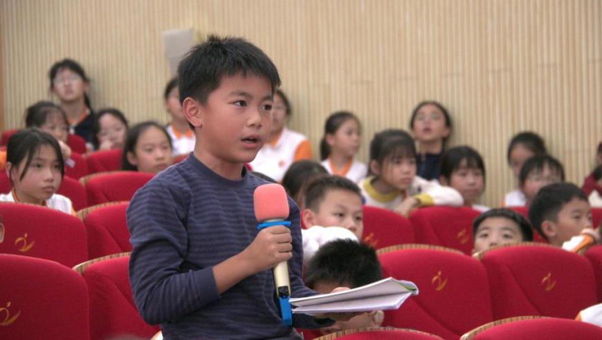 中山大学教授走进东莞小学，带孩子探索‘元生命’新领域