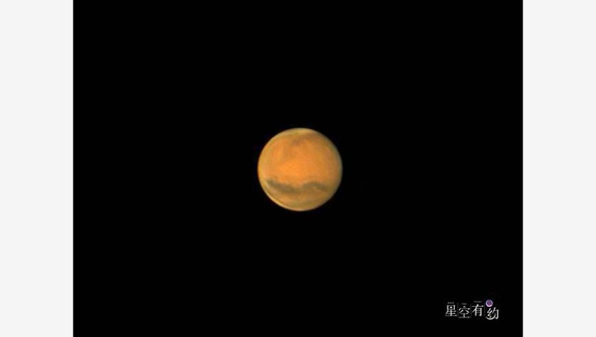 探秘：火星真的会‘倒着走’吗？星空之旅引人深思