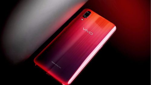 新款 vivo X100s 明星版发布，创新 AI 人脸变换四季人像照片！