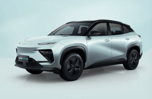 2023年春节前，奇瑞‘史上最大SUV’将震撼上市！新增加了增程与纯电两种动力选择，相较于问界M7的安全性又如何呢？