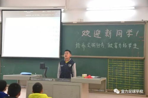 经历丰富网络，感受《防暴队》与《九龙城寨》的魅力，同感其中的一致反响