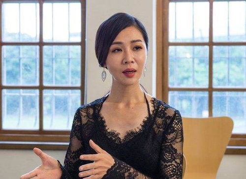 陈丽君：自曝生活艰辛，30岁仍靠父母补贴过日子