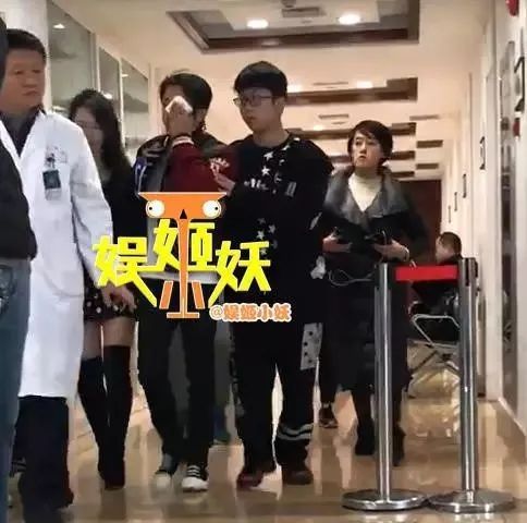 周华健突发意外 医院紧急救治