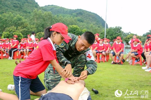 武警河池支队开展军营开放日活动，打造互动体验式学习新平台