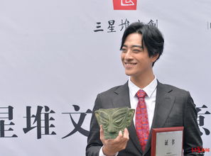 高亚麟对徐梓钧的个人评价：网络世界的新星，期待他的未来成长