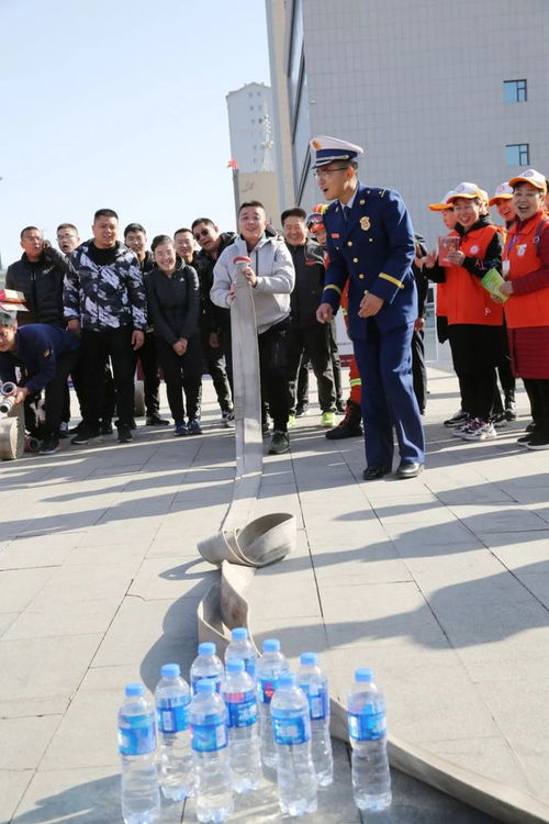 两地警方联手空中架桥，成功帮助失散64年‘国家孩子’回家

优化后：两地警察运用现代科技与人力联合架桥，助力远在64年岁月里失散的“国家孩子”回家团圆。