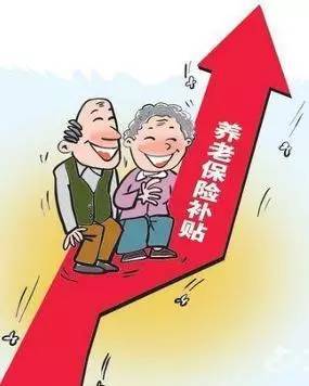 日本明石市与匈牙利的补贴生育：是否有效？