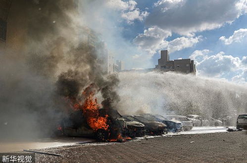 震撼人心：一场百年罕见的史无前例洪水袭击该国，导致136人死亡、2座大坝坍塌、大量人员受灾。