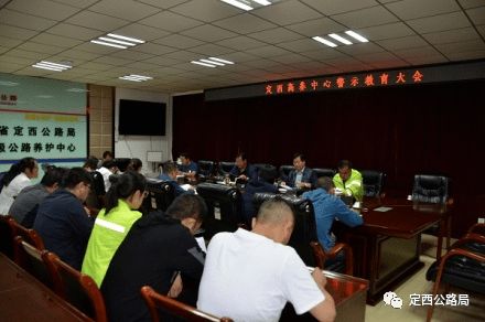 甘肃省政府领导在监所开展警示教育：警惕‘身边事’，引领‘身边人’走向正轨