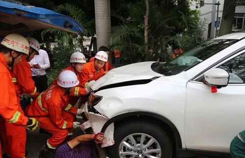 西安一男子在试驾时因车辆故障造成两死一伤，交警正全力调查事故原因