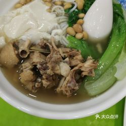 贾跃亭深夜下班：与榨菜和油条共度美好时光

优化后的
《贾跃亭晒日常：吃榨菜油条，深夜结束工作》