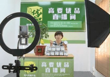 电商平台回应品牌查扣:涉及20余万辆质量问题产品被封

电商平台召回品牌问题产品：涉及近两百万辆汽车