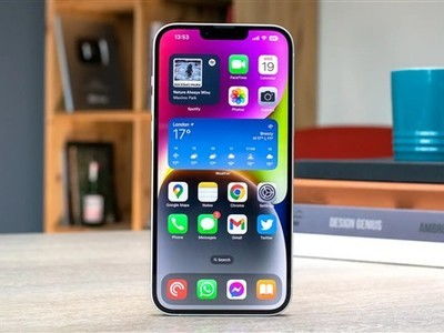 据传，2023年秋季苹果将发布iPhone 17系列，其中一款将是超薄版，然而价格却可能会相对较高。