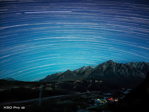 伊犁山地星空：遥远的牛郎织女近在眼前——新疆阿勒泰的浪漫观星之旅