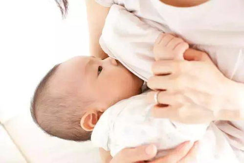 深入了解：妈妈生病宝宝还能吃母乳吗？专家详解新生儿喂养重要性