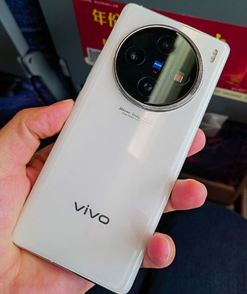 揭秘 vivo X100 Ultra 灭霸的影像秘密武器：研发团队倾力打造的软硬自研技术组合拳