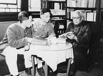 汤一介：1939年，他与父亲团聚的感人故事