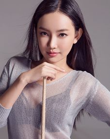 10岁模特惊艳亮相，五官魅力十足，堪称美杜莎的亲生女儿！

小美女萧潇惊世一现，五官清秀可爱，宛如美杜莎附体？ 

甜美萝莉萧潇引人注目，10岁造型曝光，独特魅力让人心动不已！ 

超美的10岁女孩萧潇：颜值爆表，天生自带美杜莎般的双眸和技能