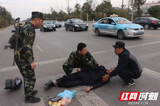 高清大图：直接目睹武警官兵实施‘车场日’制度的全过程