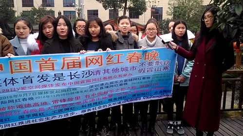 00后网红‘王妈’团队：凭借大学拍摄视频月入70万，成功转型豪华汽车品牌