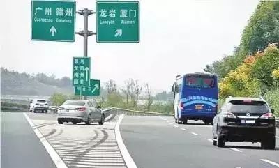 期待新道路：大路未建完，不得不转向小路 - 家长疑问何时能通达