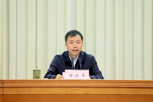 温州市委书记张振丰卸任半年后重返省会职位：担任浙江省副省长