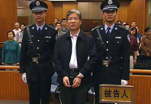 男子涉投毒罪被提公诉：涉及大量珍贵药品，因误食毒药被判刑