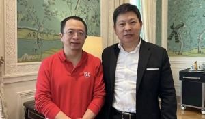 余承东与周鸿祎挖坑大战：余大嘴化解周鸿祎的坑笑嘻了

网红CEO余承东和专业赛车手周鸿祎如何对决？余大嘴化解周鸿祎的坑一笑嘻了