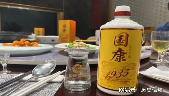 男人们必须戒酒？专家警告：纯粮酒是最佳选择