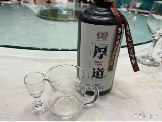 男人们必须戒酒？专家警告：纯粮酒是最佳选择