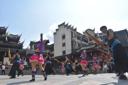 夏季旅游市场蓬勃发酵，享受热享夏日文化之旅