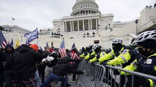 特朗普警告：国会山骚乱是精心策划的阴谋，警方欲陷害抗议者