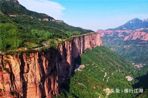 山东河南多地干旱村民遍地走为苗浇水：水源短缺引发的农村生活挑战