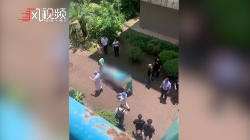 高校通报：学生团体退数百裙事件 涉事学生被批评教育并安抚商家