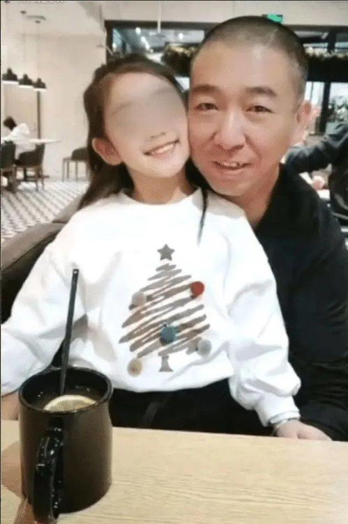 男子虐待女儿证据公布：前妻控告前夫虐待女童案法院审理结果曝光：男子虐待女儿录音被公开证明其行为